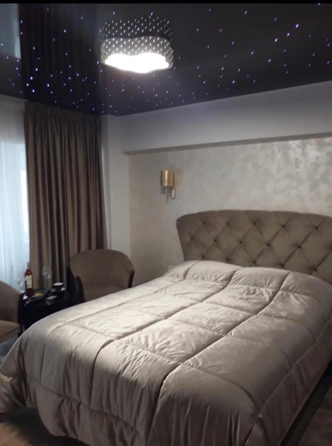 Apartmán Garsoniera Lux Centru Pietonal Tirgu - Jiu Târgu Jiu Exteriér fotografie